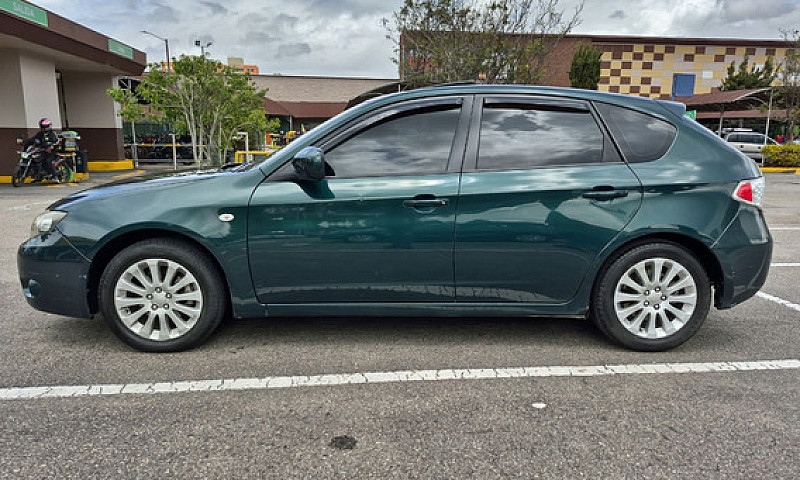 Subaru Impreza 2.0...