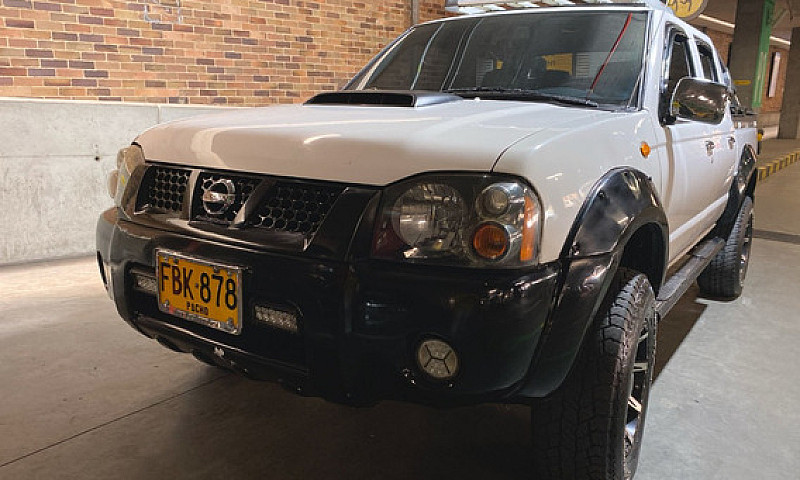 Nissan Frontier D22/...