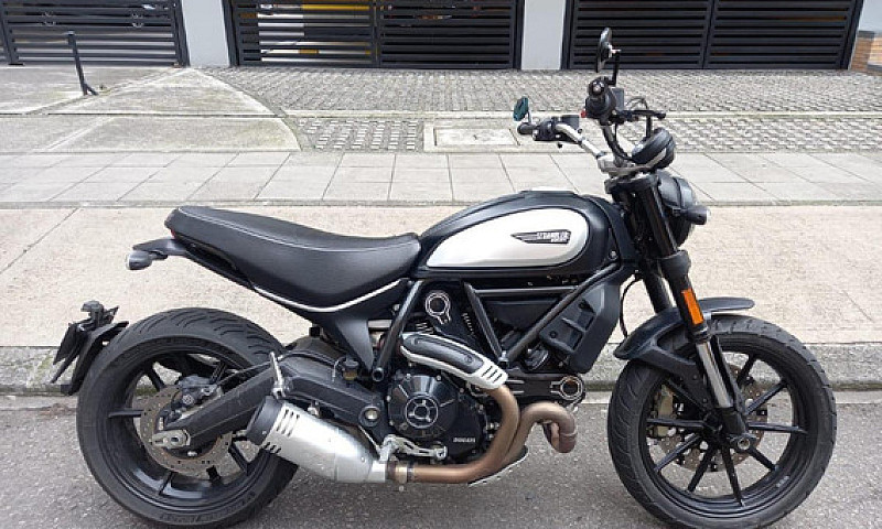 Ducati Scrambler 800...
