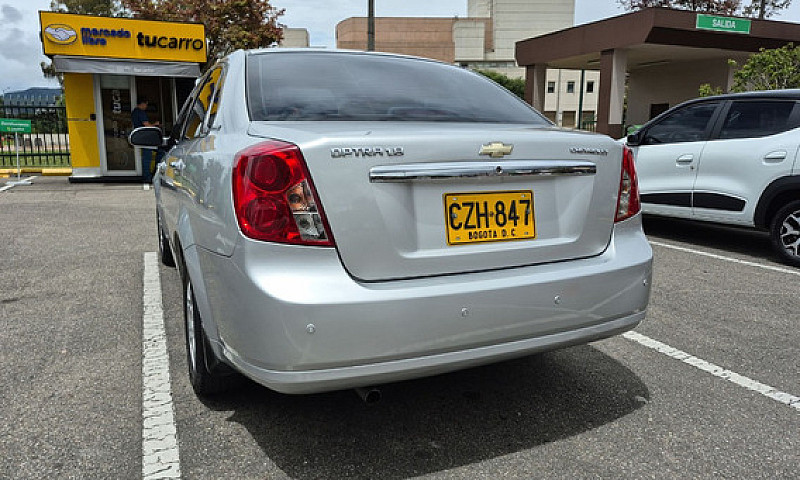 Chevrolet Optra 1.8 ...