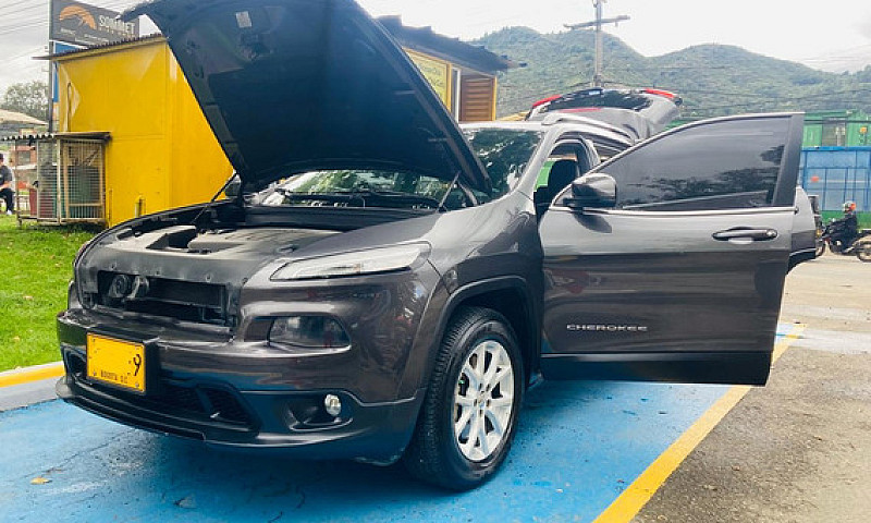 Jeep Cherokee 3.2 Lo...