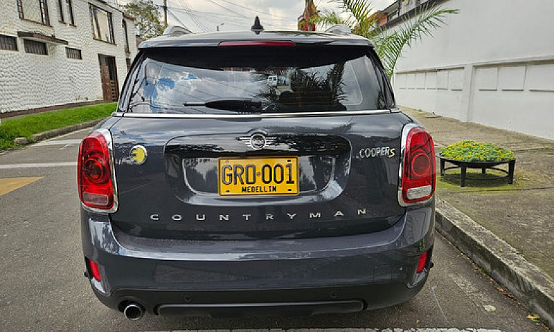 Mini Countryman Hibr...