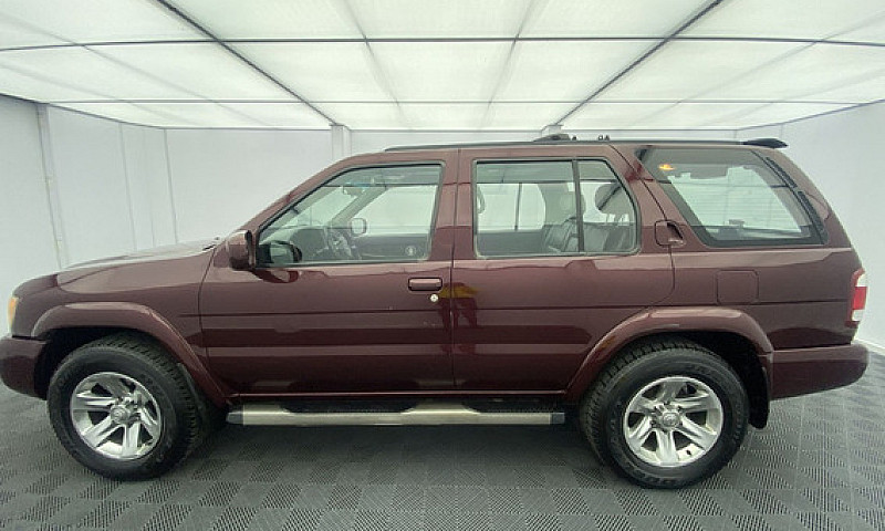 Nissan Pathfinder 3....