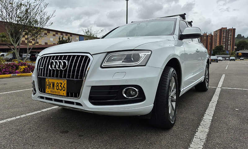 Audi Q5 2.0 Tfsi S-T...