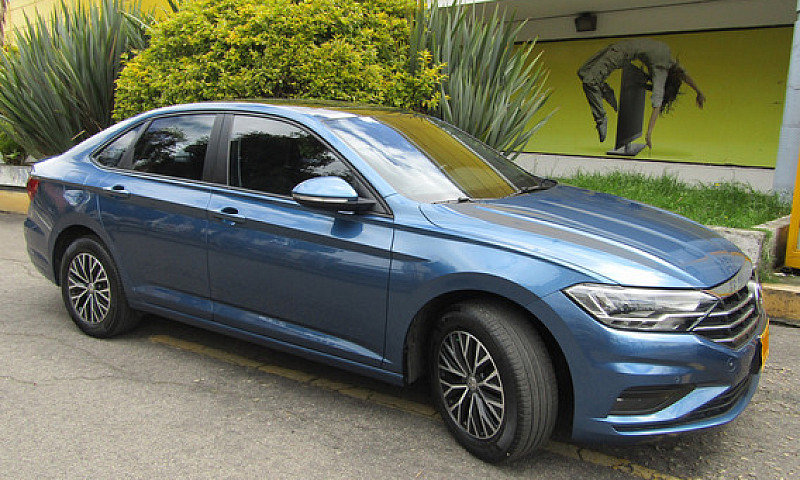 Volkswagen Jetta 1.4...