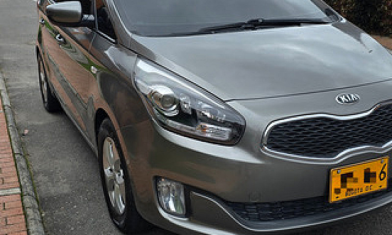Kia Carens 2.0 Suv E...