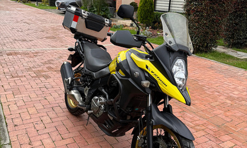 Moto Vstrom 650 Xt M...