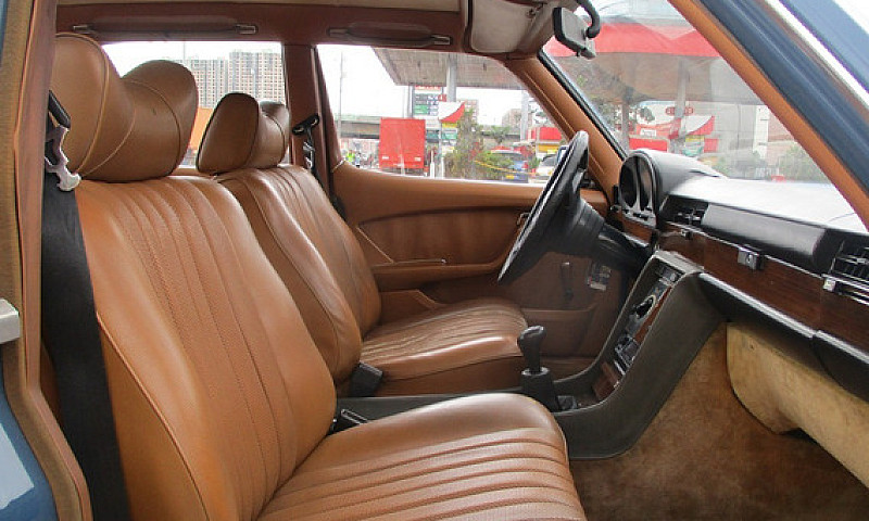 Mercedes Benz 280 Se...