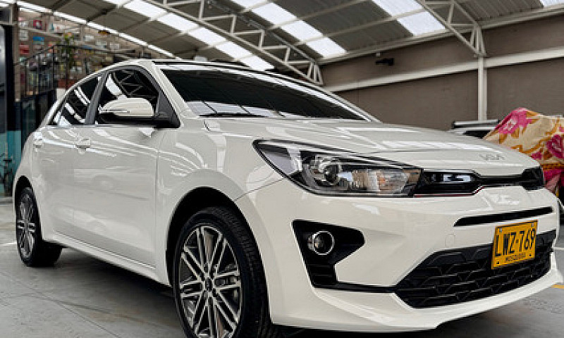 Kia Rio 1.4 Zenith A...