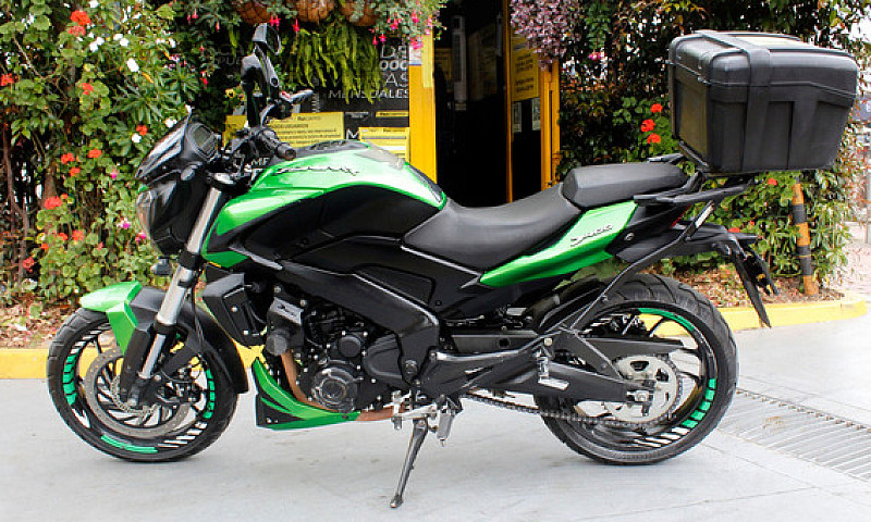 Bajaj Dominar 400 Ug...