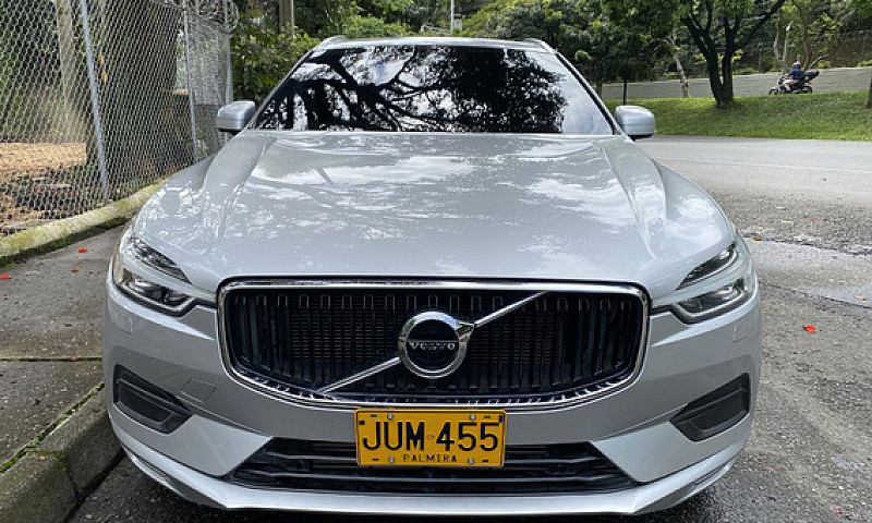Volvo Xc60 2.0 Momen...