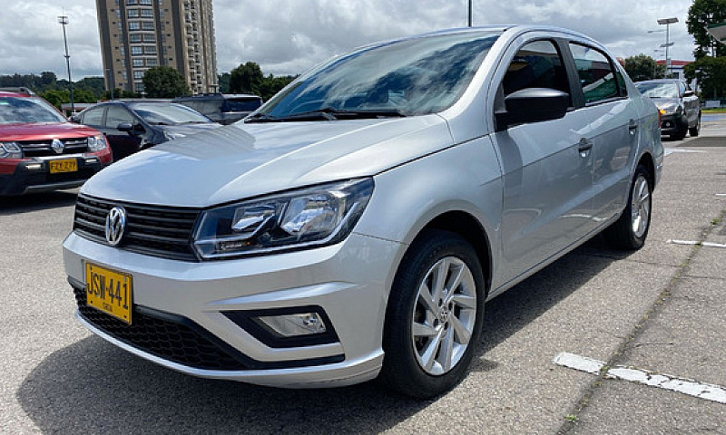 Volkswagen Voyage 1....