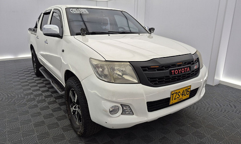 Toyota Hilux 2.7 Imv...