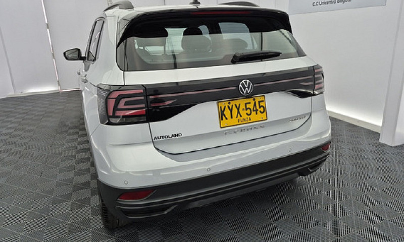 Volkswagen T-Cross 1...
