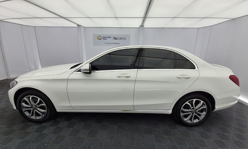 Mercedes-Benz Clase ...