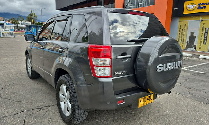 Suzuki Grand Vitara ...