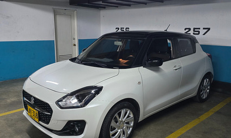Suzuki Swift 1.2 Hyb...