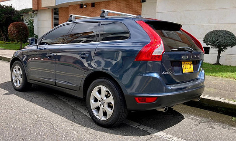 Volvo Xc60 T6  4X4 3...