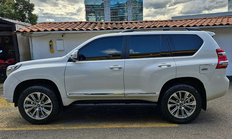 Toyota Prado 3.0 Txl...