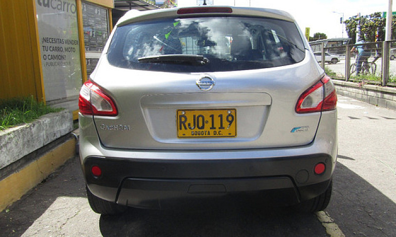 Nissan Qashqai 2.0 4...
