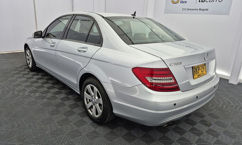 Mercedes-Benz Clase ...