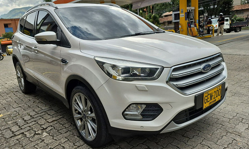 Ford Escape 2.0 Tita...