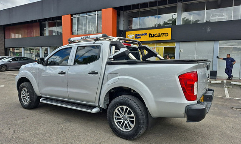 Nissan Frontier 2.5 ...