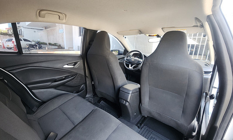 Chevrolet Onix 1.0T ...