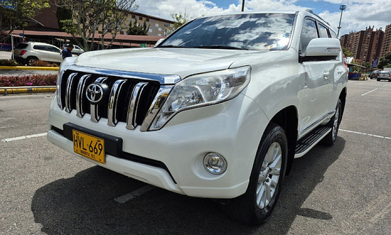 Toyota Prado 3.0 Tx-...