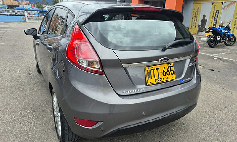 Ford Fiesta 1.6 Hatc...