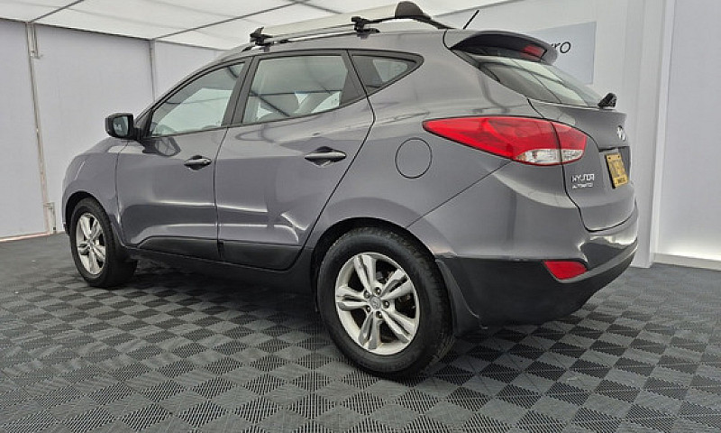 Hyundai Tucson Ix-35...