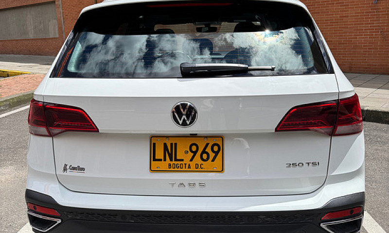Volkswagen Taos 1.4 ...