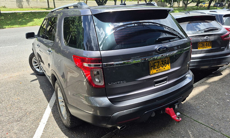 Ford Explorer 3.5 Li...
