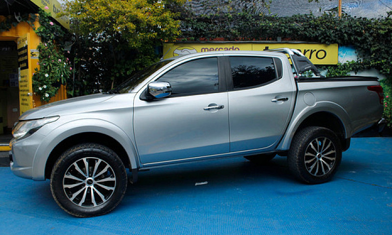 Mitsubishi L200 Spor...