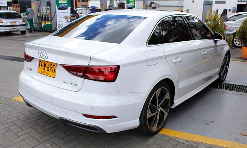 Audi A3  2019 2.0 T ...