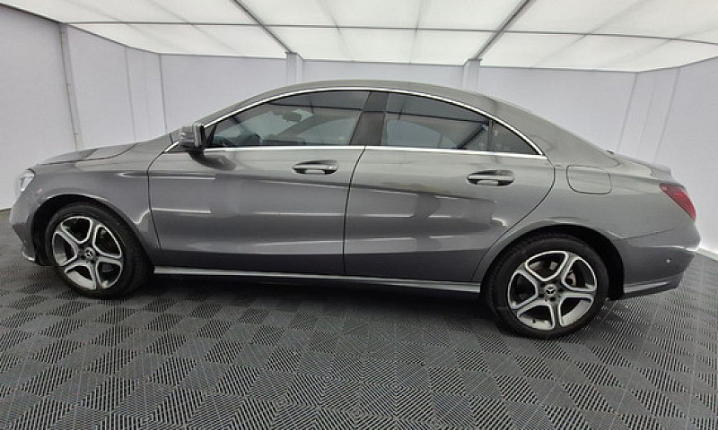 Mercedes-Benz Clase ...