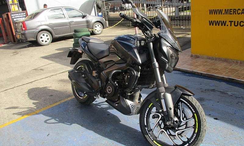 Moto Bajaj Dominar D...