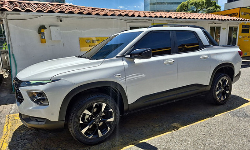 Chevrolet Montana 1....