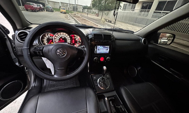 Suzuki Grand Vitara ...