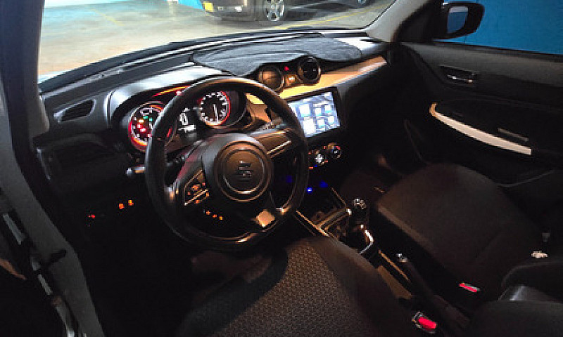 Suzuki Swift 1.2 Hyb...