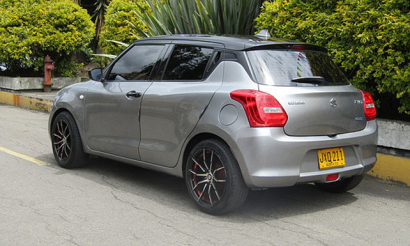 Suzuki Swift 1.2 Hyb...
