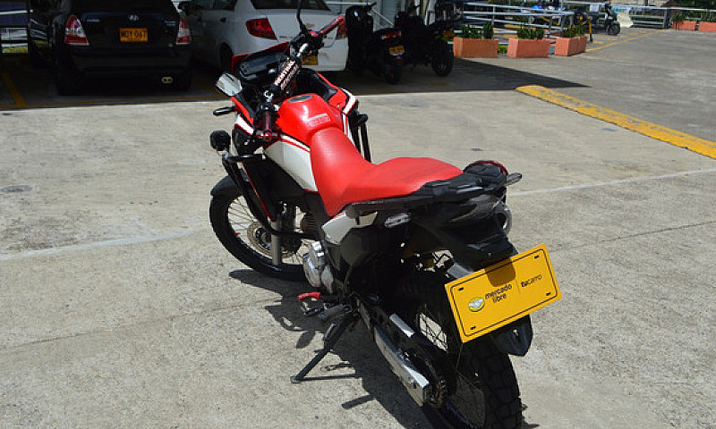 Honda Xre 300 Abs...