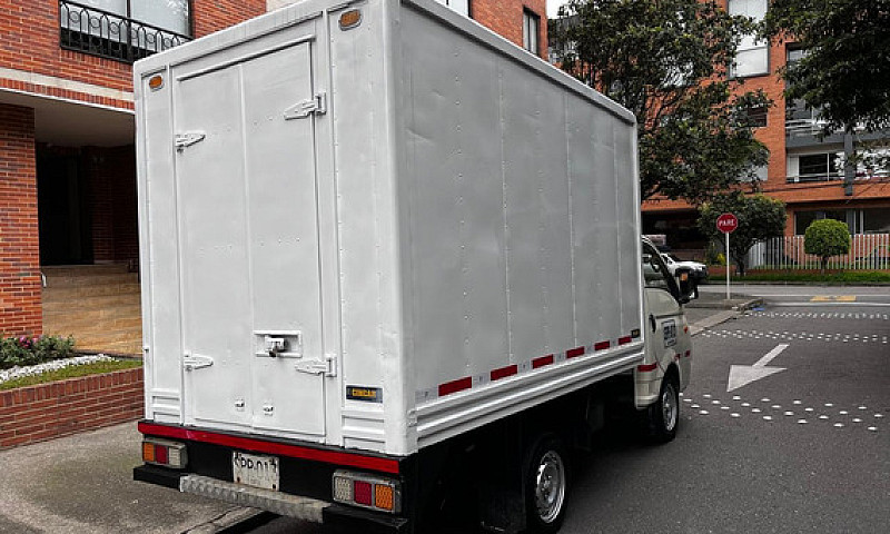 Hyundai Porter 2.6  ...