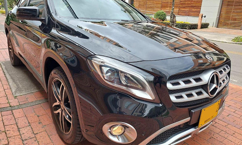 Mercedes-Benz Clase ...