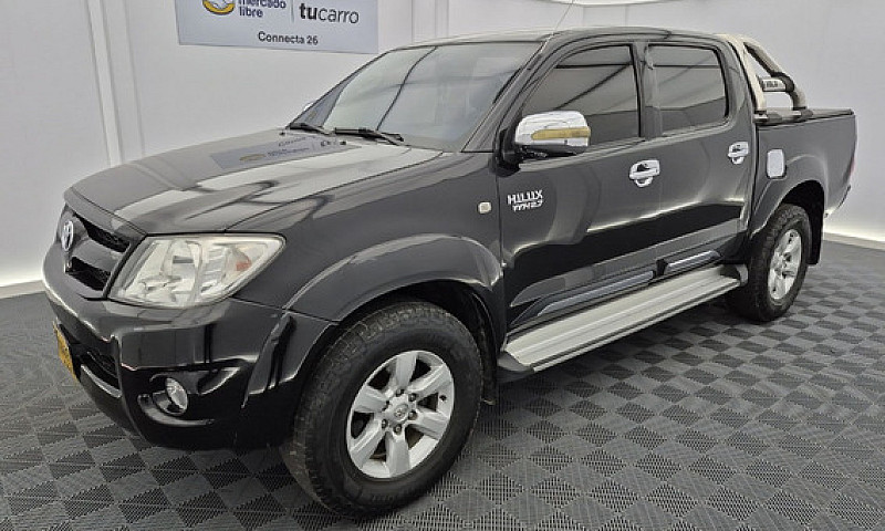 Toyota Hilux 2.7...