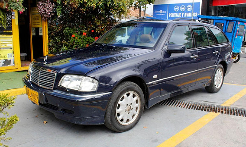 Mercedes-Benz C 240 ...