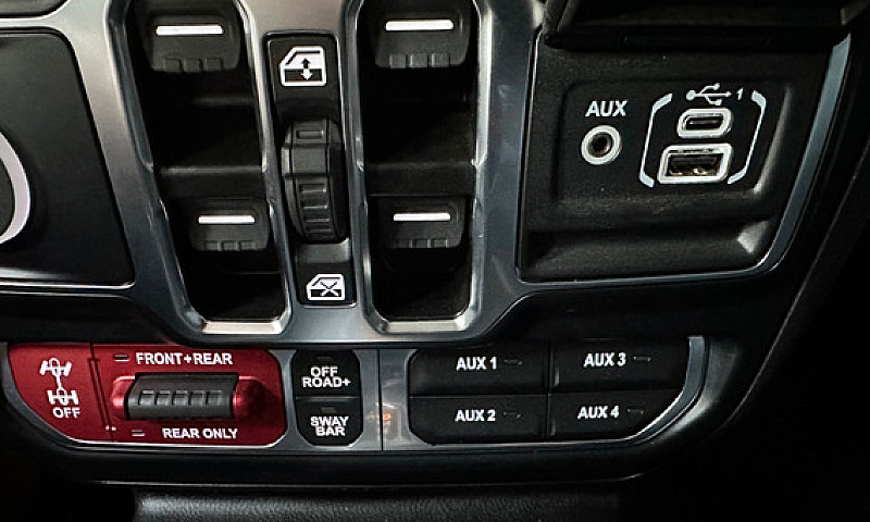 Jeep Wrangler 2.0 Ru...