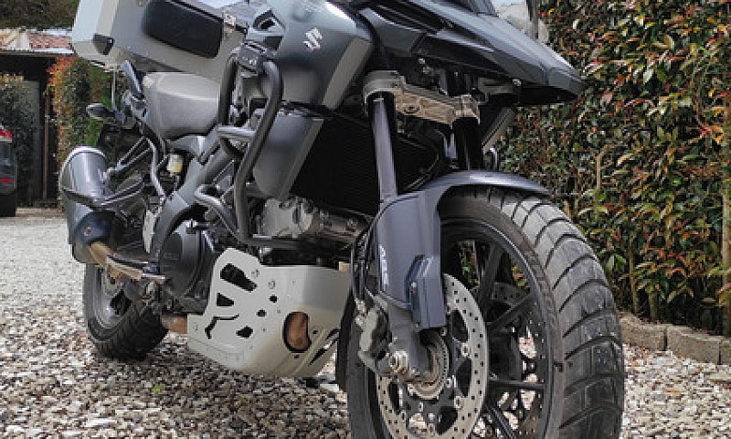 Suzuki Vstrom 1000 A...
