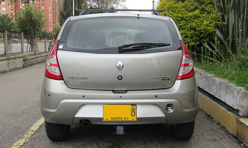 Renault Sandero 1.6 ...