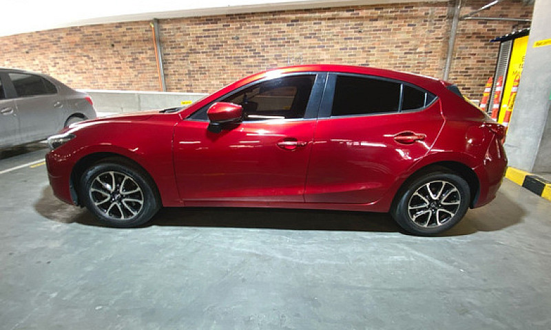 Mazda 3 2.0 Sport To...